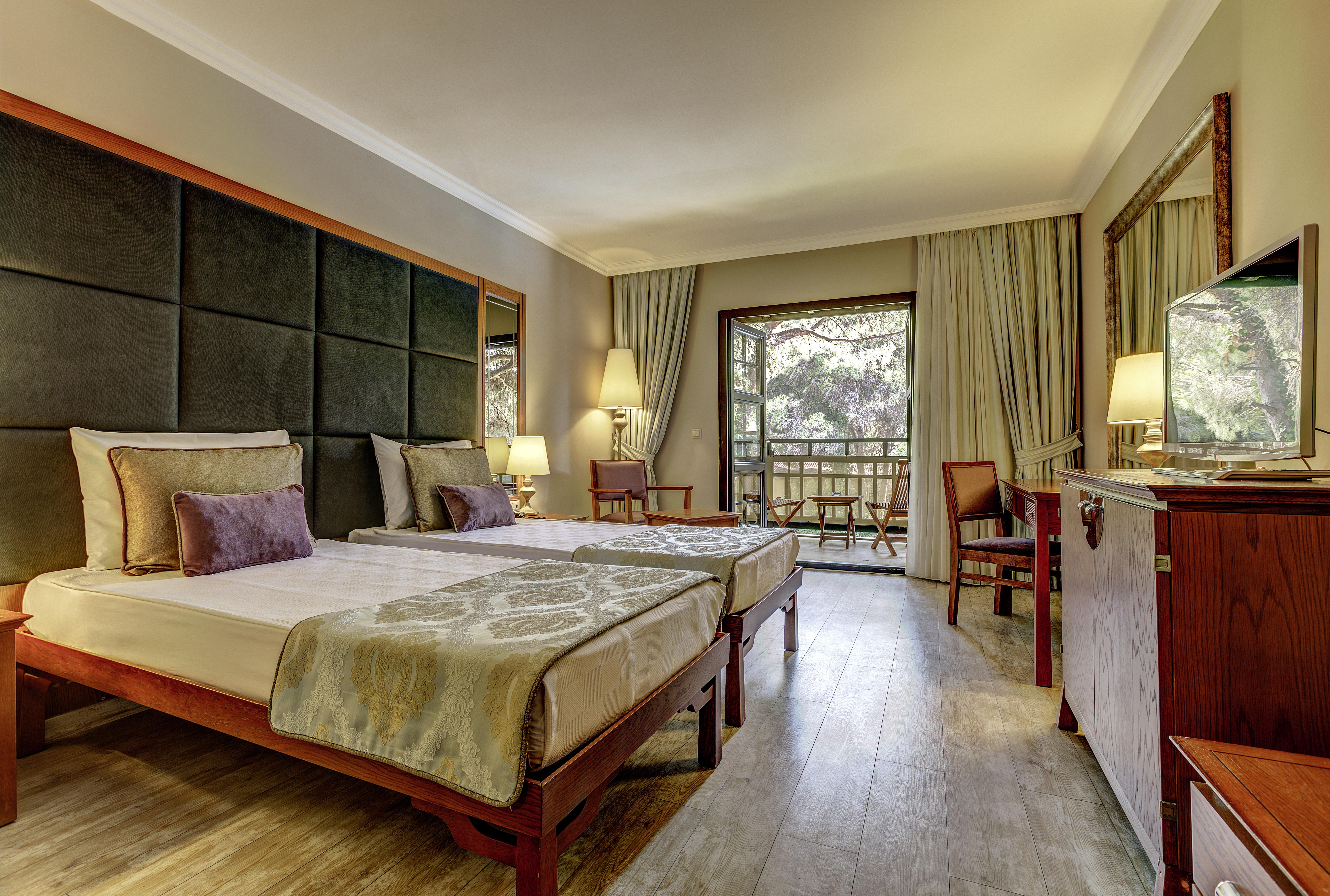 Asteria Family Resort Belek アンタルヤ エクステリア 写真 A room at the hotel