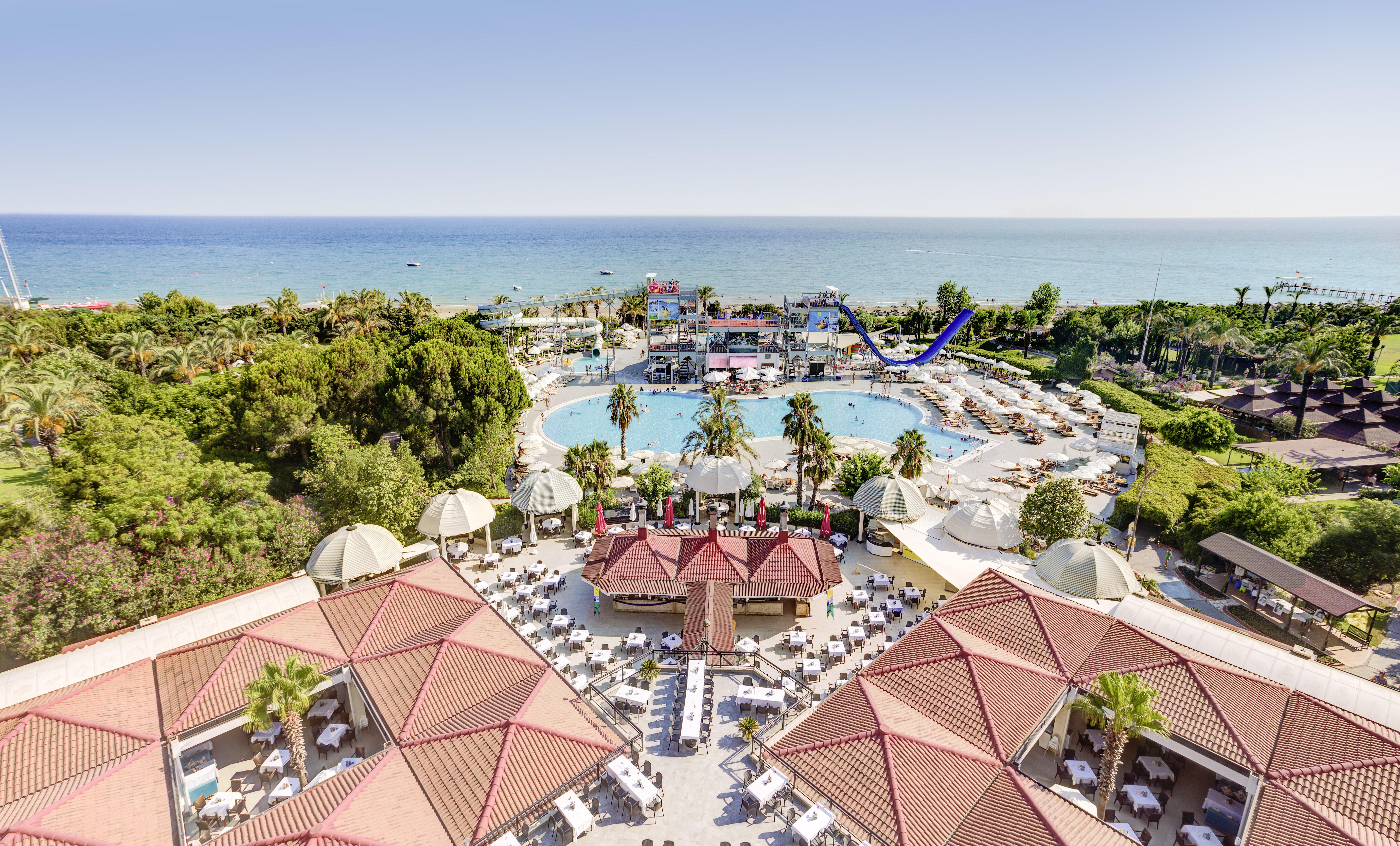 Asteria Family Resort Belek アンタルヤ エクステリア 写真 Aerial view of the resort