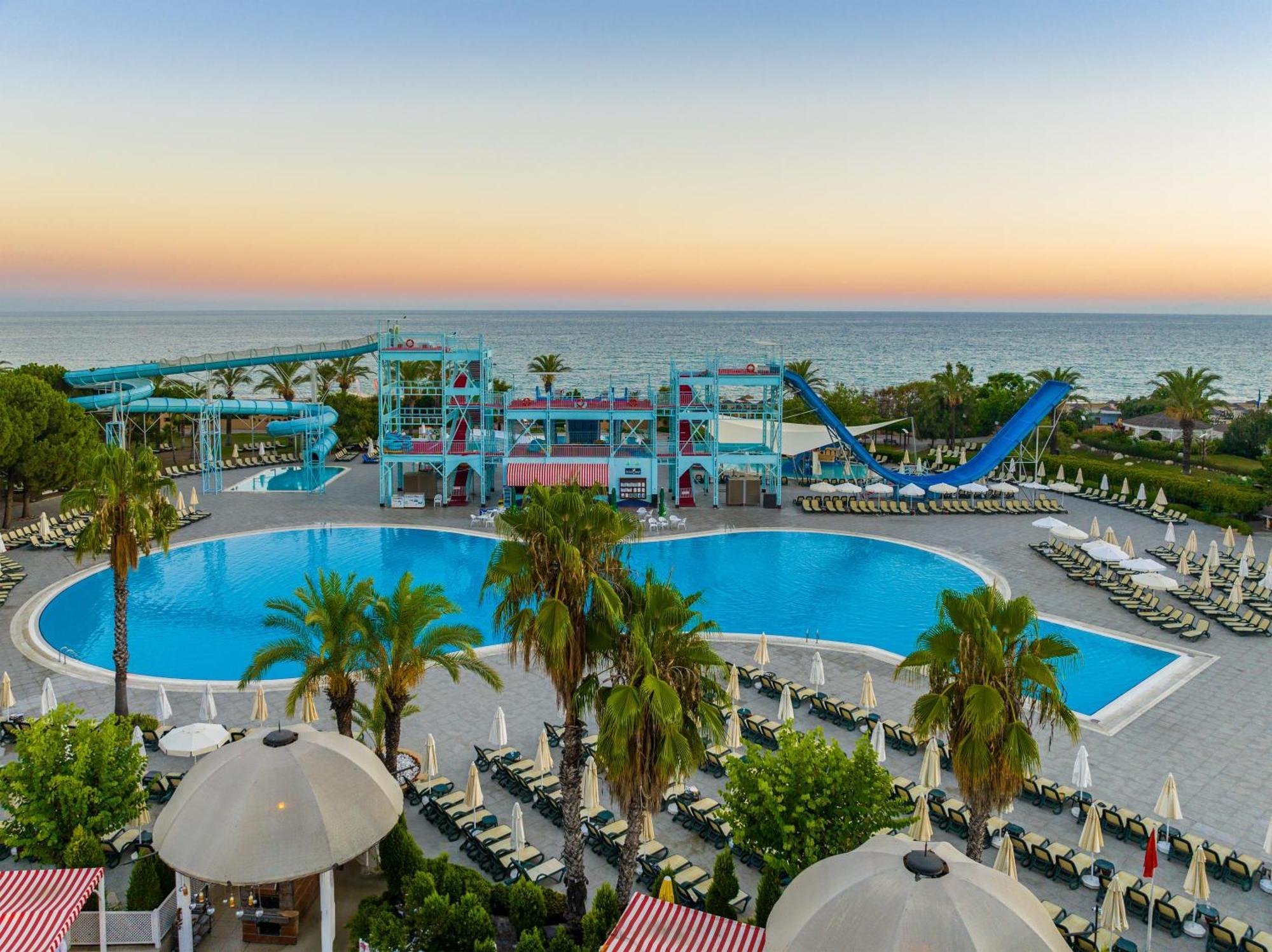 Asteria Family Resort Belek アンタルヤ エクステリア 写真