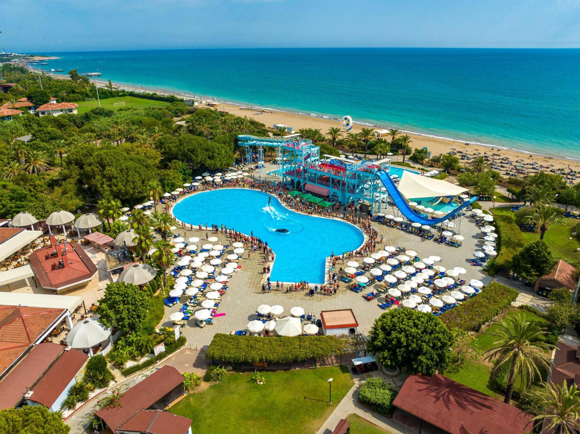 Asteria Family Resort Belek アンタルヤ エクステリア 写真 Aerial view of the hotel
