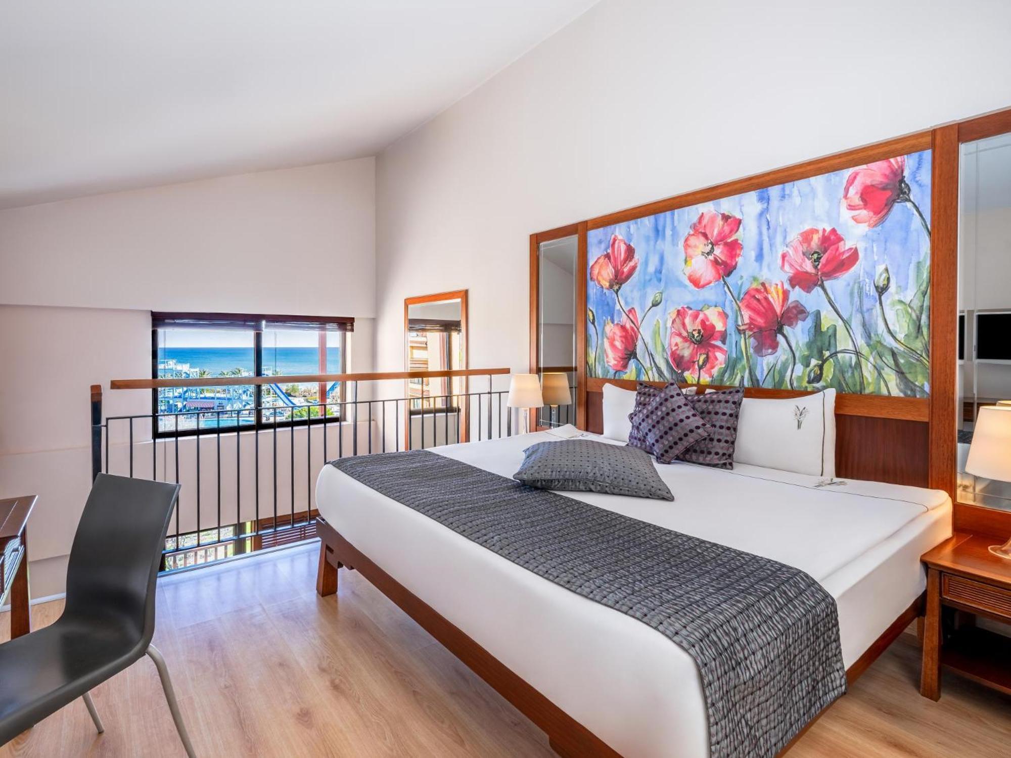 Asteria Family Resort Belek アンタルヤ エクステリア 写真 A bedroom at the hotel